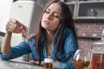 Alcohol and Amoxicillin: Is It Safe to Drink While on Antibiotics